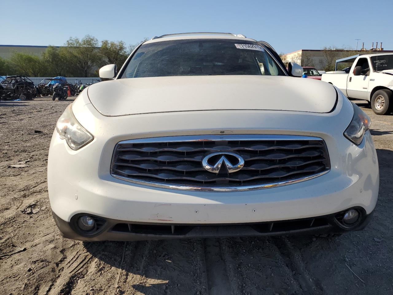 INFINITI FX35