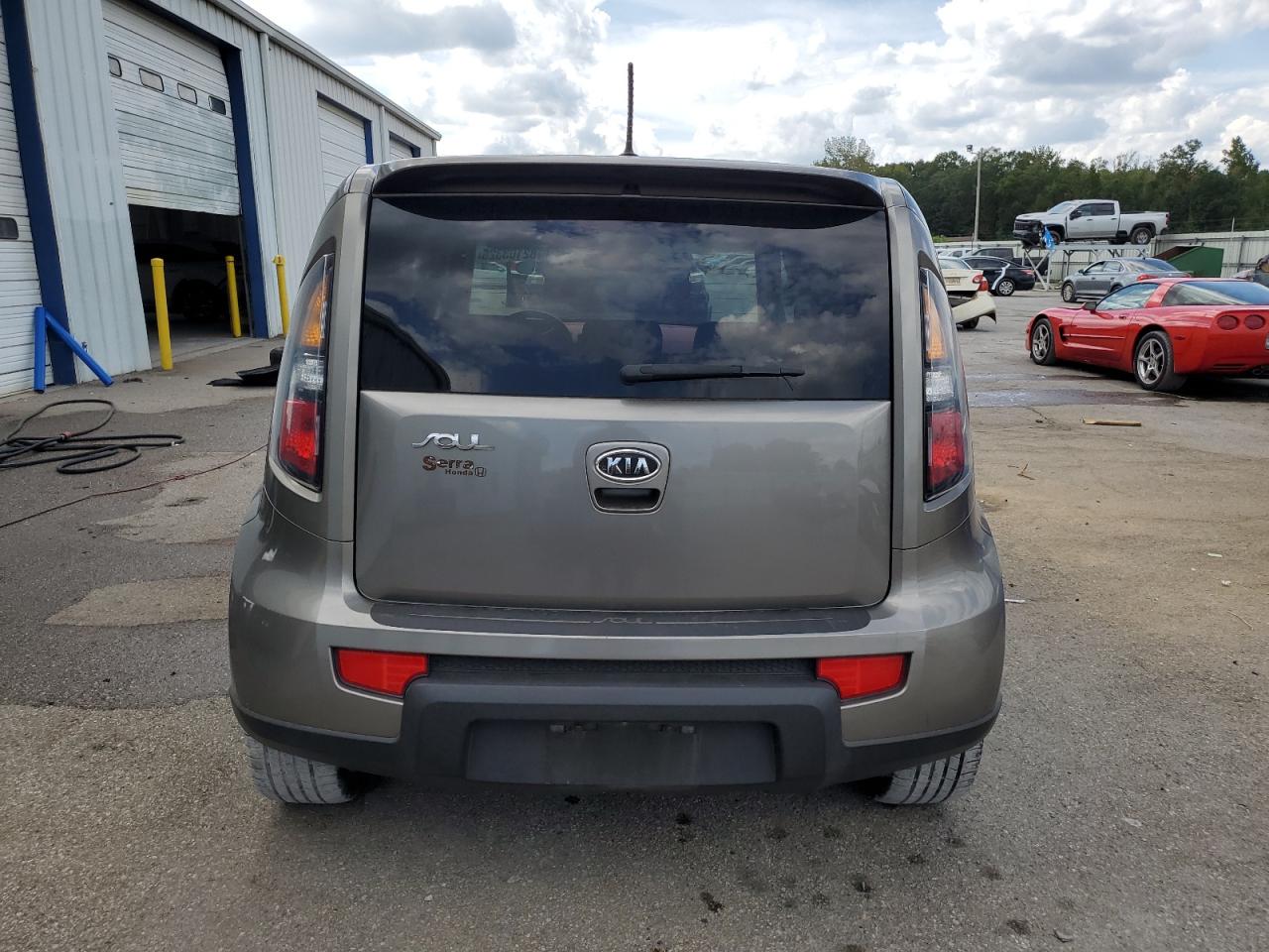 KIA SOUL +