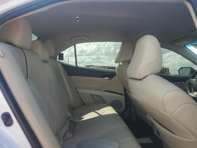 2018 TOYOTA CAMRY L - 4T1B11HK1JU067228