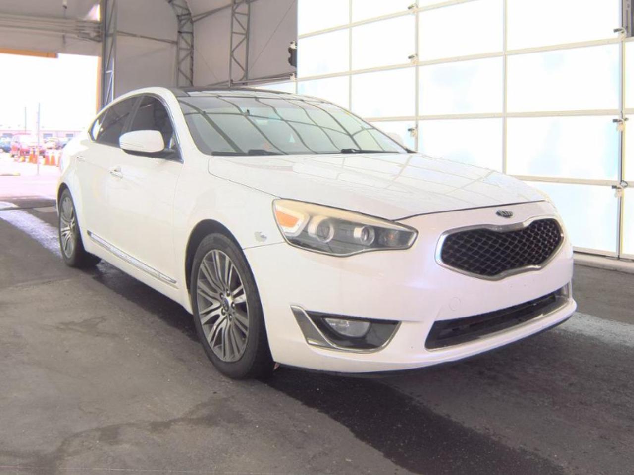KIA CADENZA LUXURY