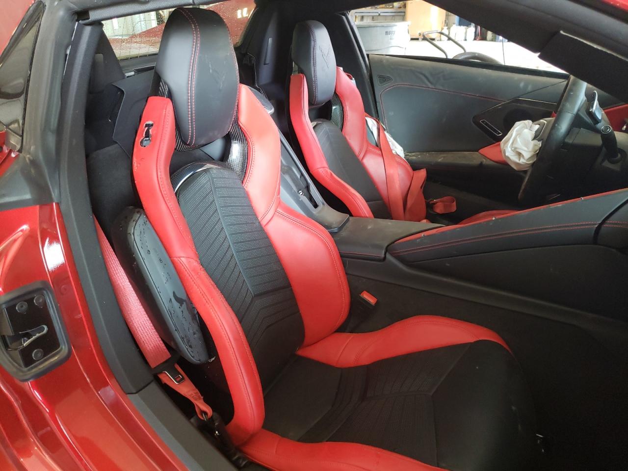 CHEVROLET CORVETTE STINGRAY 2LT