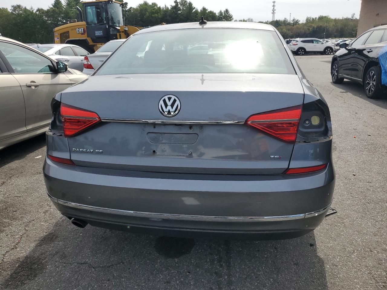 VOLKSWAGEN PASSAT SE