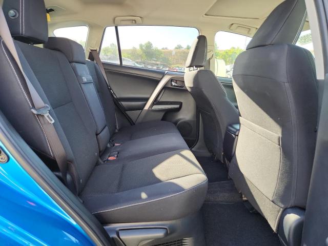 2018 TOYOTA RAV4 HV LE JTMRJREV5JD177988