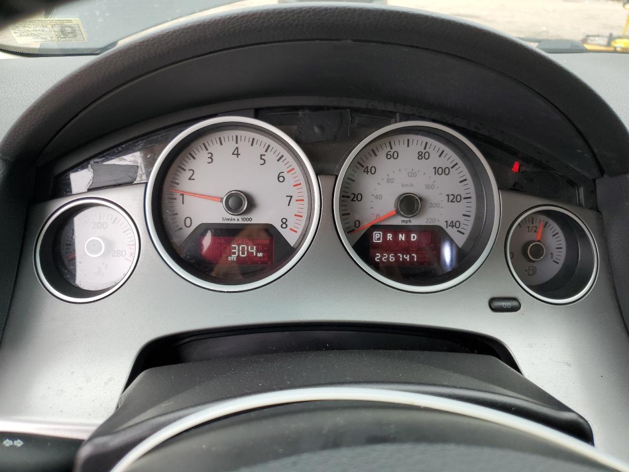 VOLKSWAGEN ROUTAN SE