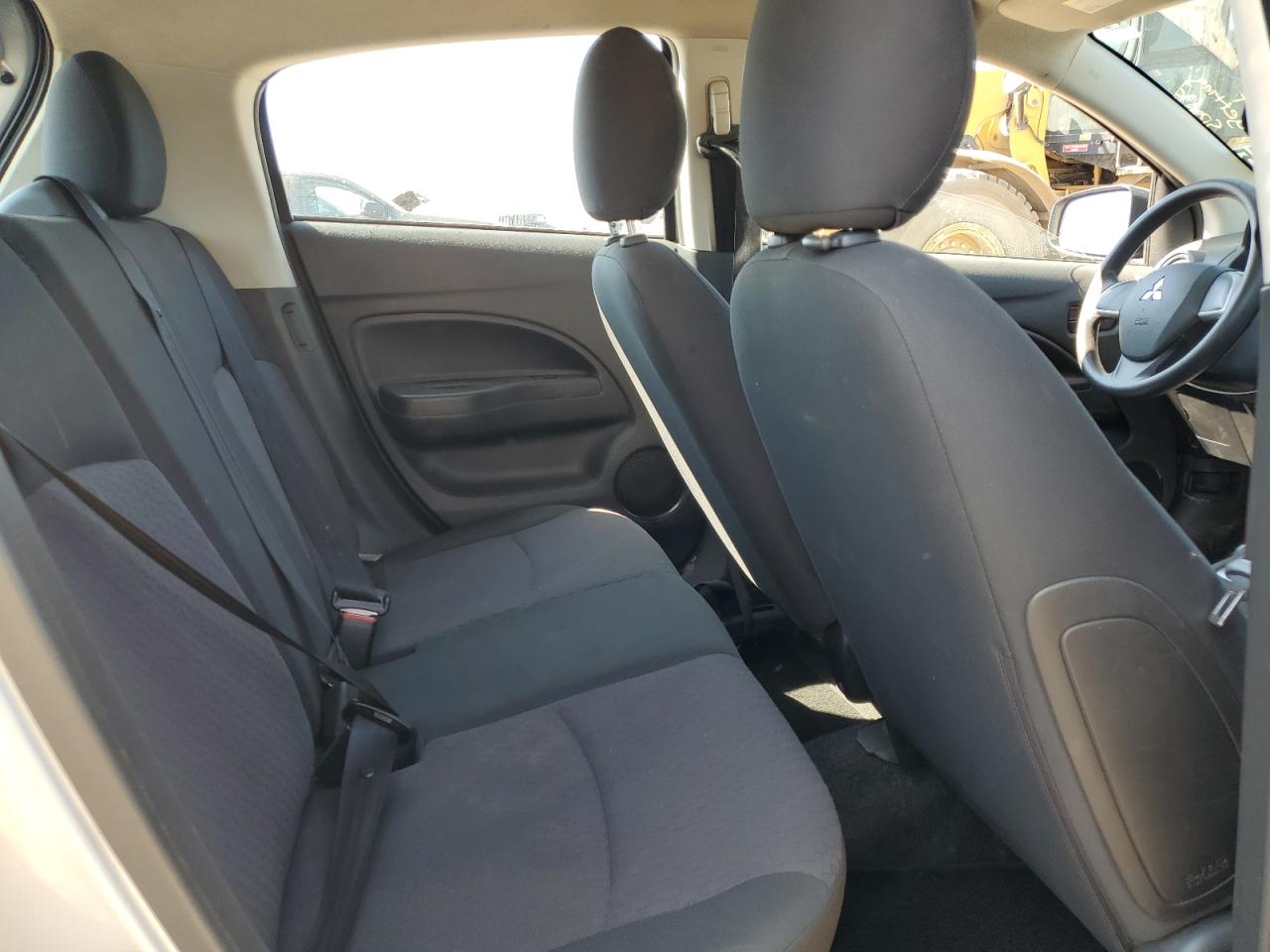 MITSUBISHI MIRAGE ES