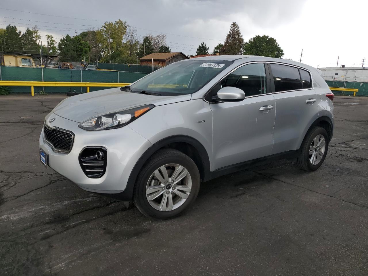 KIA SPORTAGE LX