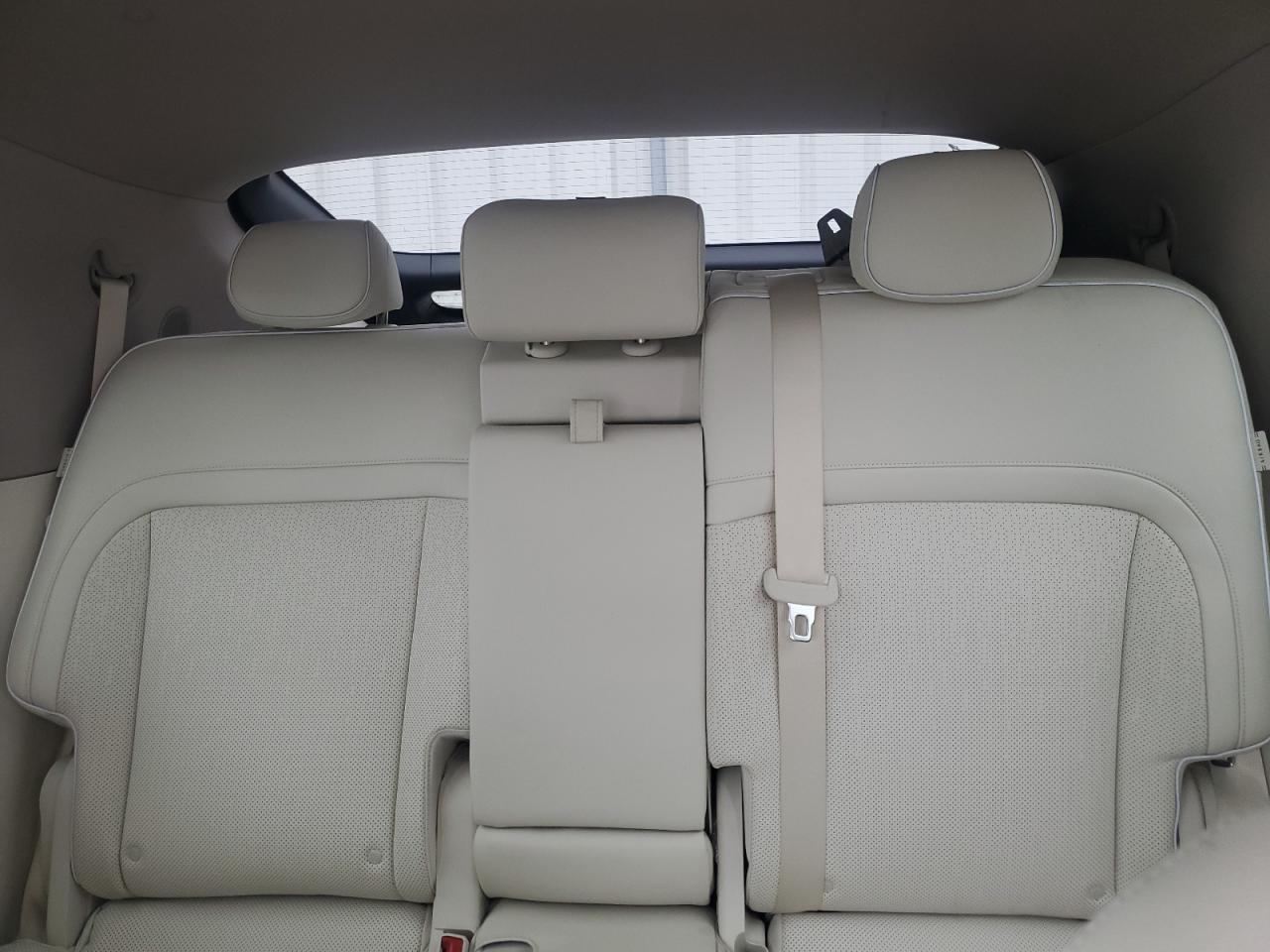 GENESIS GV60 ADVANCED