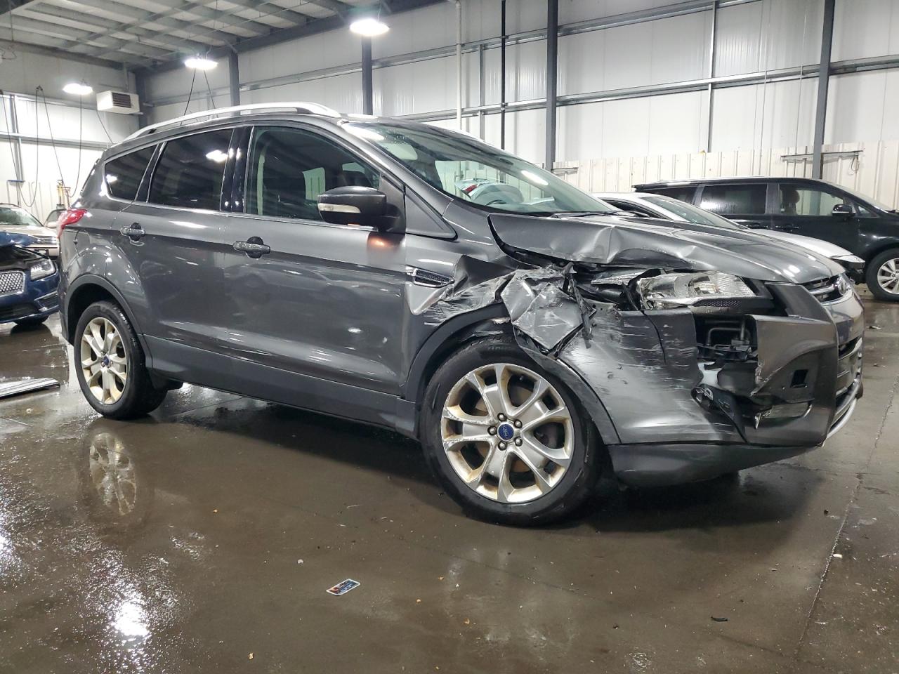FORD ESCAPE TITANIUM