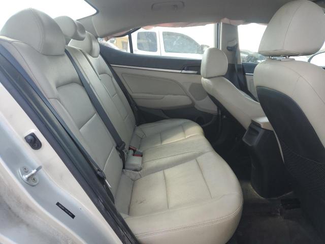 2017 HYUNDAI ELANTRA SE 5NPD84LF3HH019643