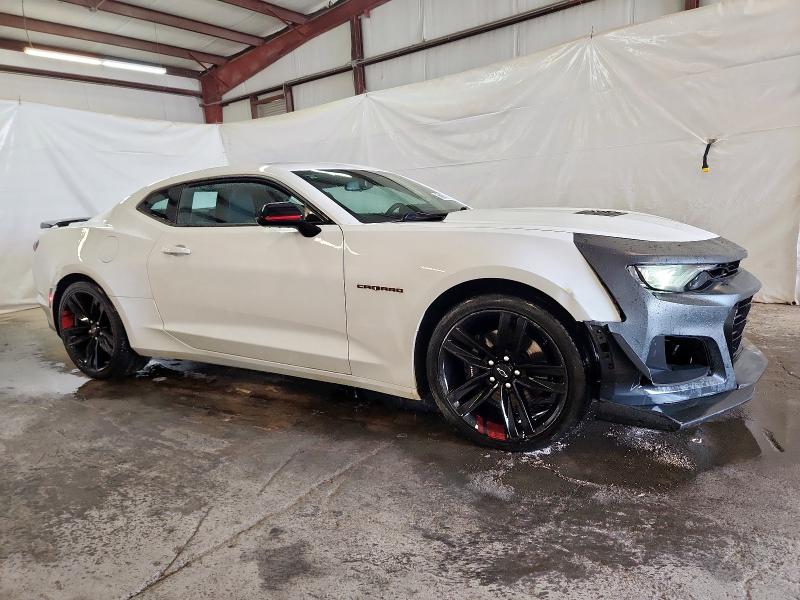 2021 CHEVROLET CAMARO LZ 1G1FF1R76M0123668