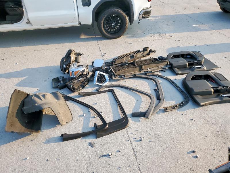 2020 GMC SIERRA C1500 SLT 3GTP8DET2LG283275