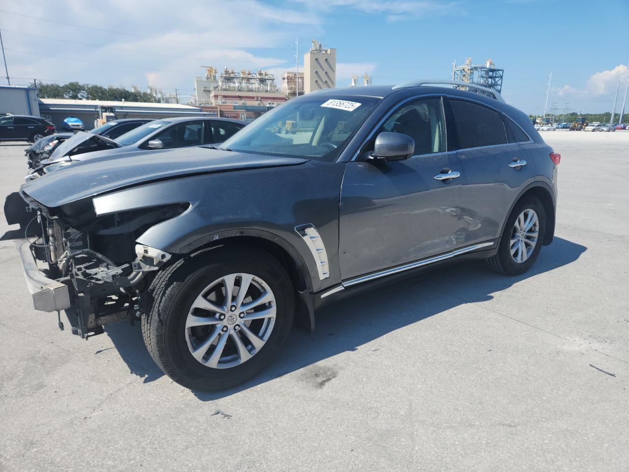 INFINITI QX70