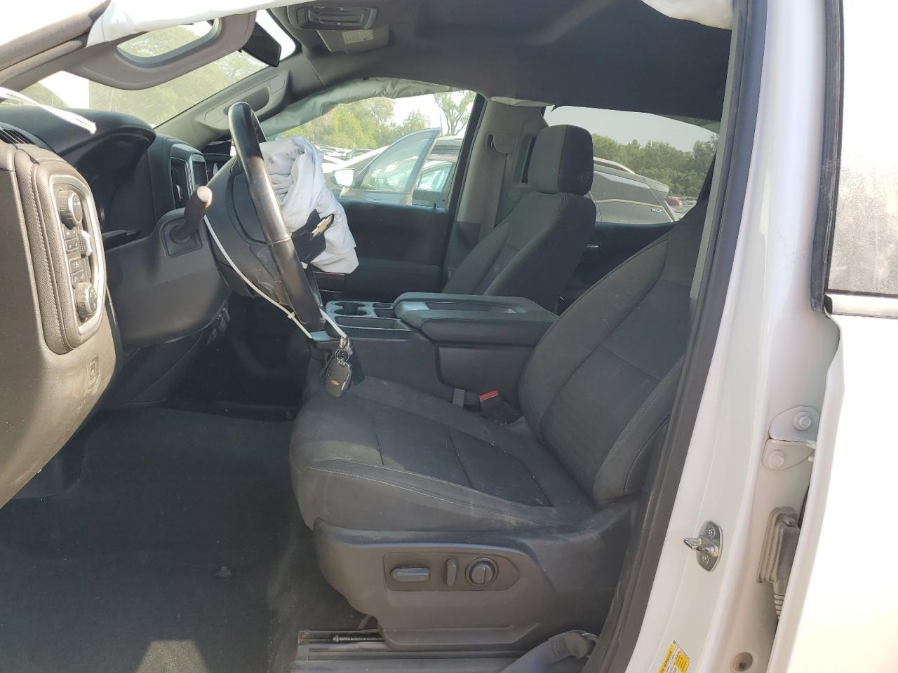 CHEVROLET SILVERADO K1500 LT