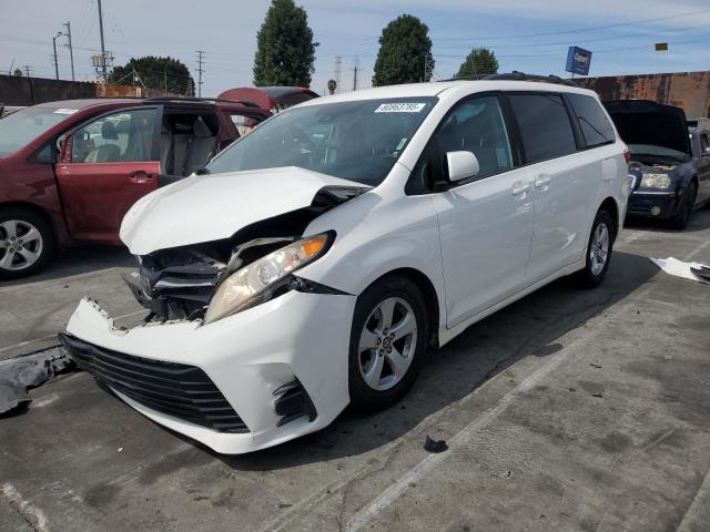 TOYOTA SIENNA LE
