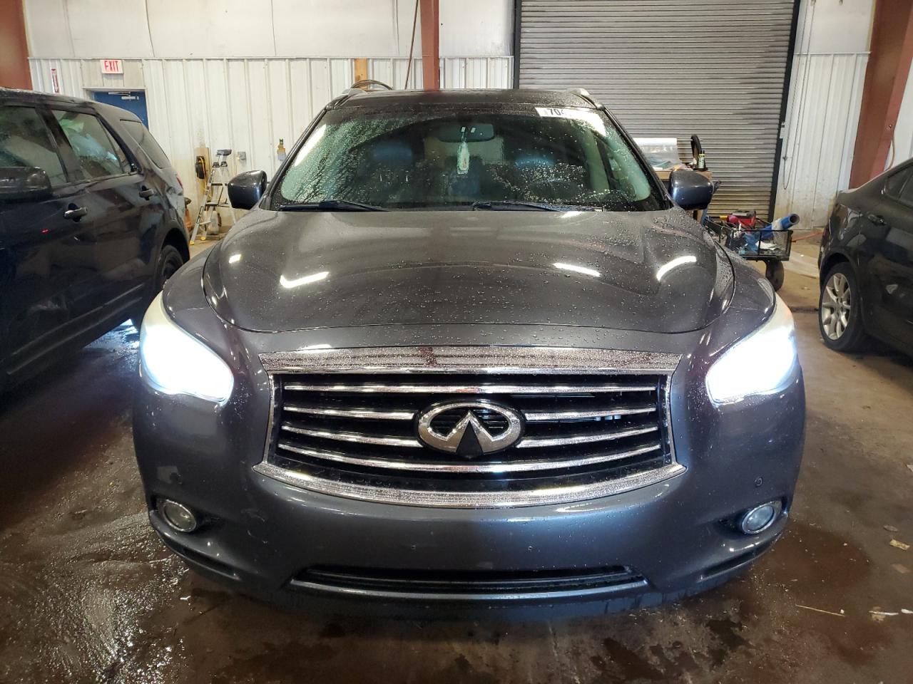 INFINITI JX35