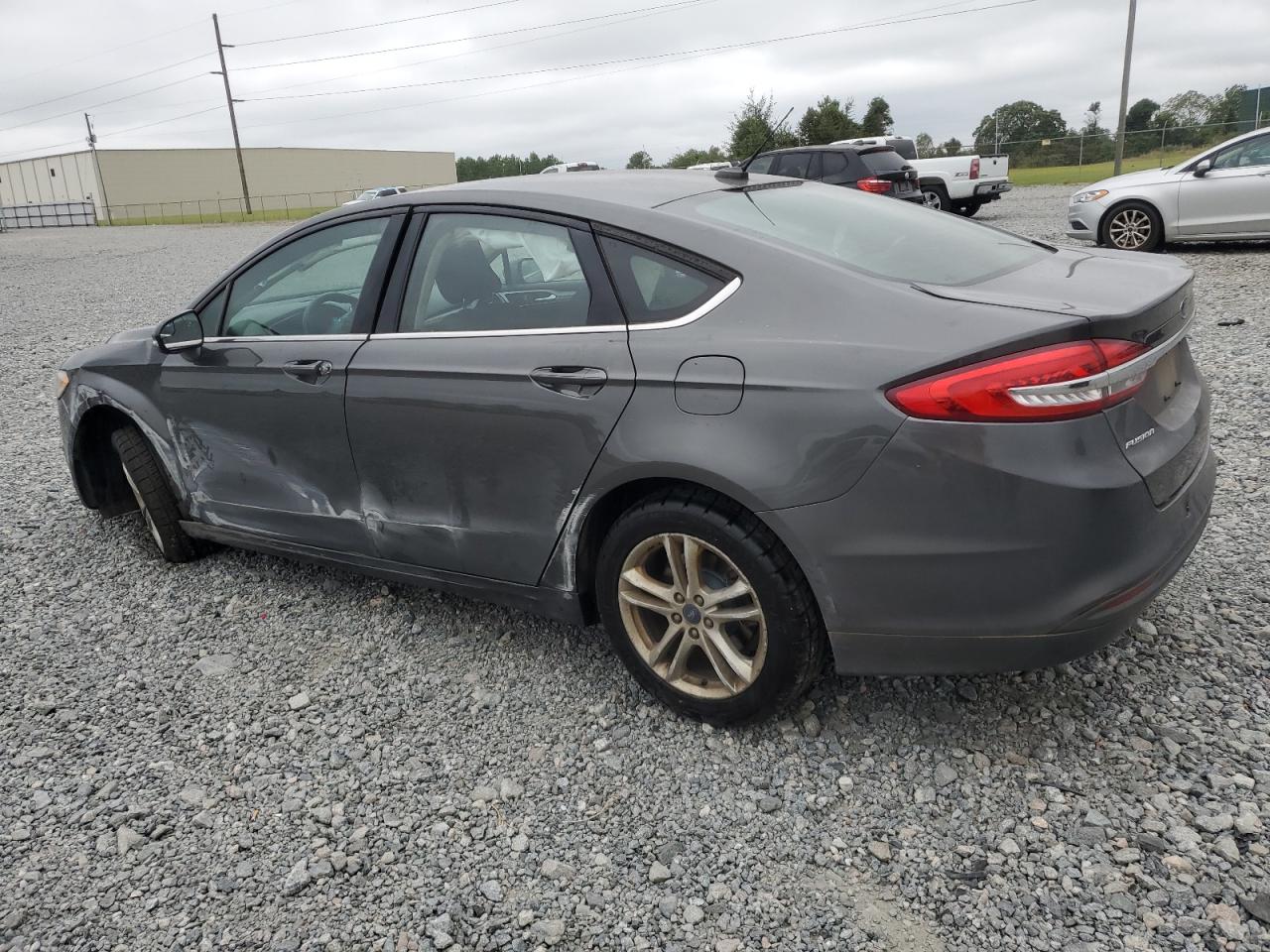 FORD FUSION SE