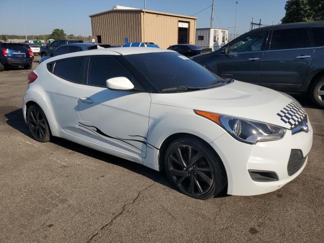 2016 HYUNDAI VELOSTER KMHTC6AD2GU277935