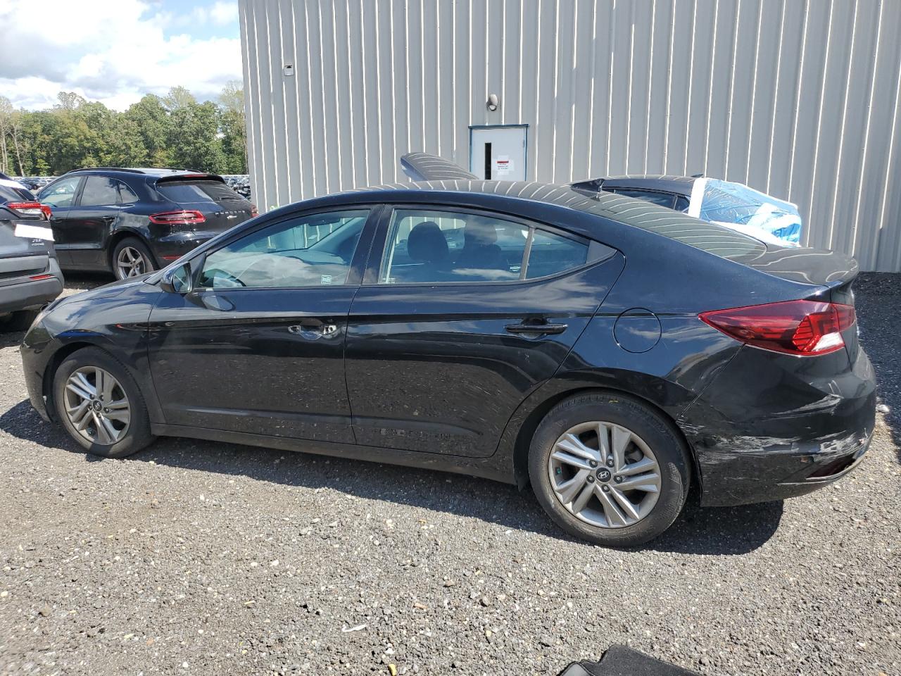 HYUNDAI ELANTRA SEL