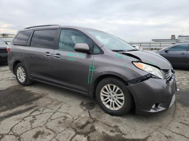 2015 TOYOTA SIENNA XLE - 5TDYK3DC0FS593318