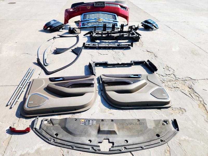 2015 CHEVROLET SUBURBAN C 1GNSCJKCXFR669501