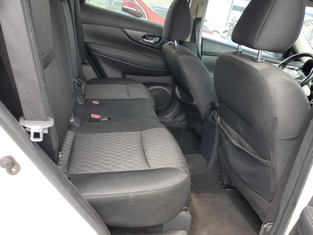 2017 NISSAN ROGUE S KNMAT2MT5HP569022