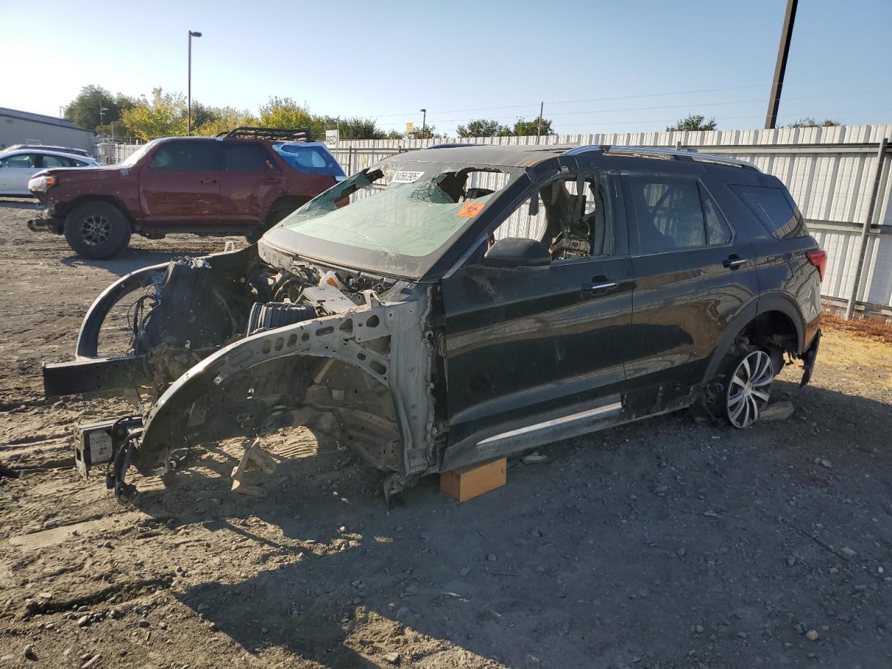 FORD EXPLORER PLATINUM