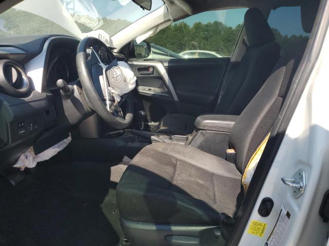 2018 TOYOTA RAV4 LE JTMZFREV9JJ724411