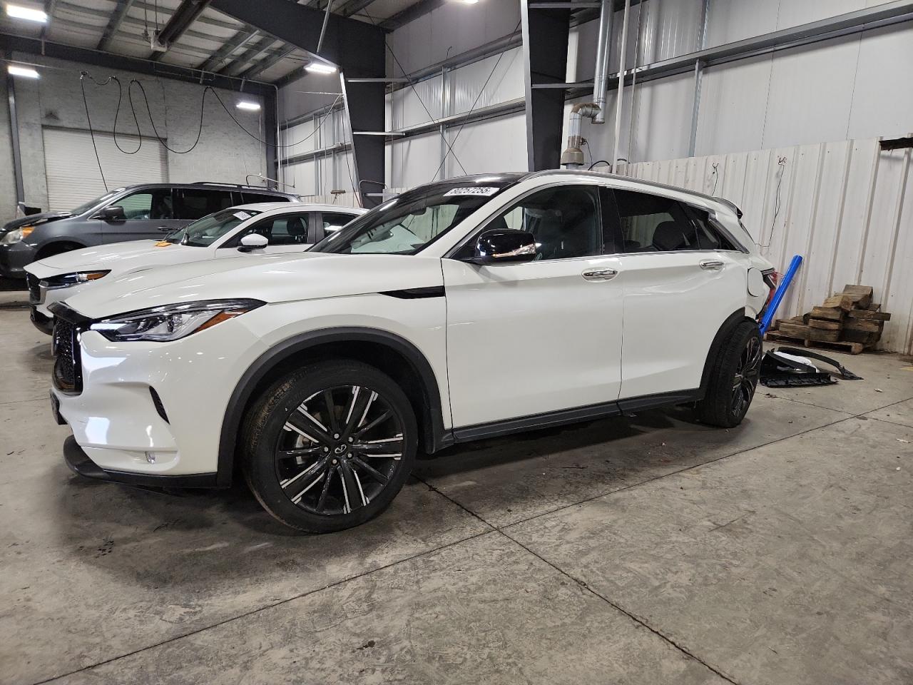 INFINITI QX50 LUXE