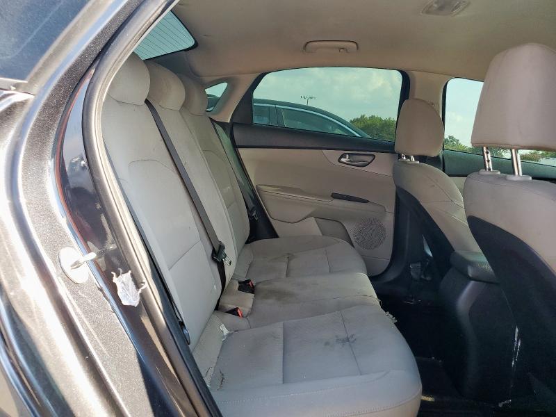 2019 KIA FORTE FE 3KPF24AD0KE129881