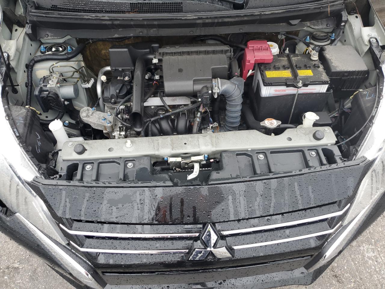 MITSUBISHI MIRAGE G4 ES