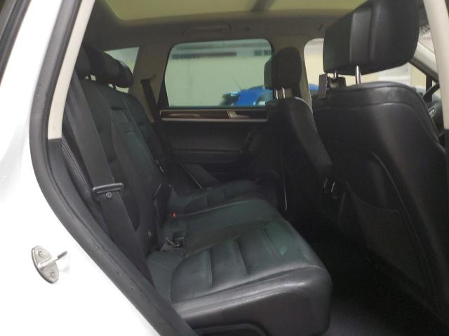 2016 VOLKSWAGEN TOUAREG TD WVGEP9BP6GD005928