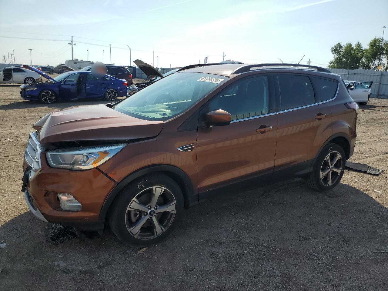 FORD ESCAPE SE
