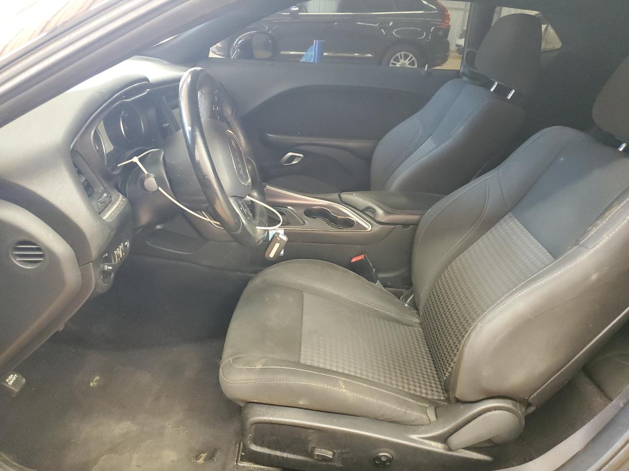 DODGE CHALLENGER SXT