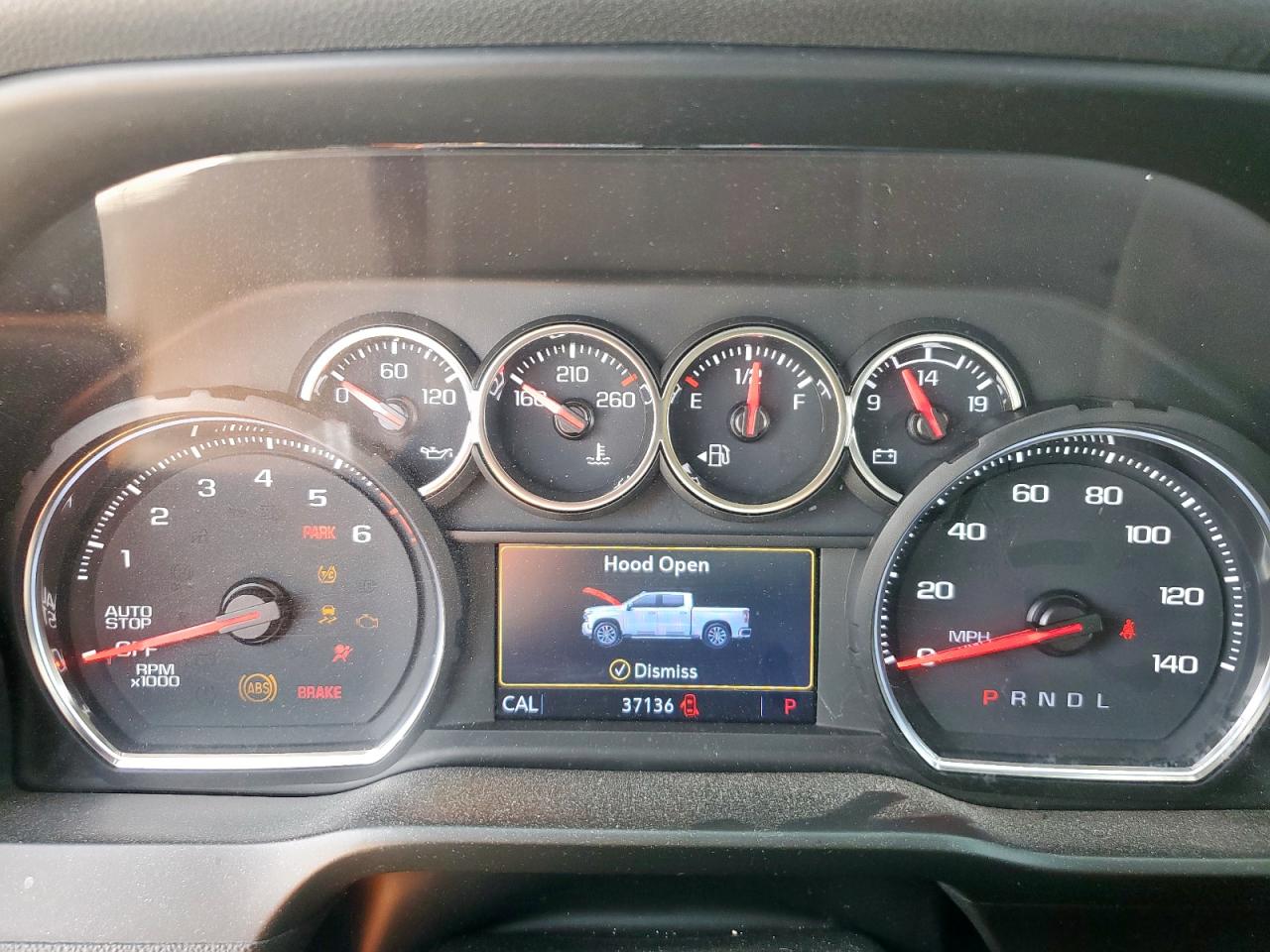 CHEVROLET SILVERADO C1500 LT