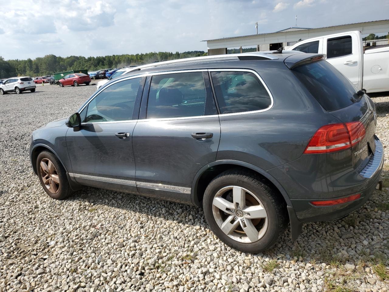 VOLKSWAGEN TOUAREG V6