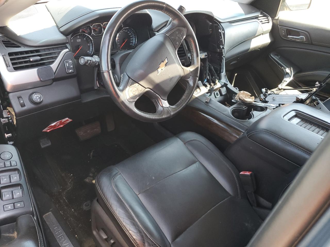 CHEVROLET SUBURBAN C1500 LT