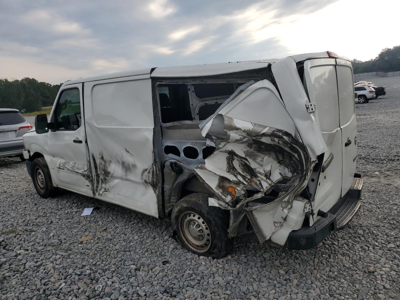 NISSAN NV1500 1500 S