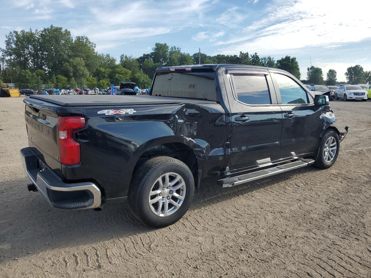 CHEVROLET SILVERADO K1500 LT