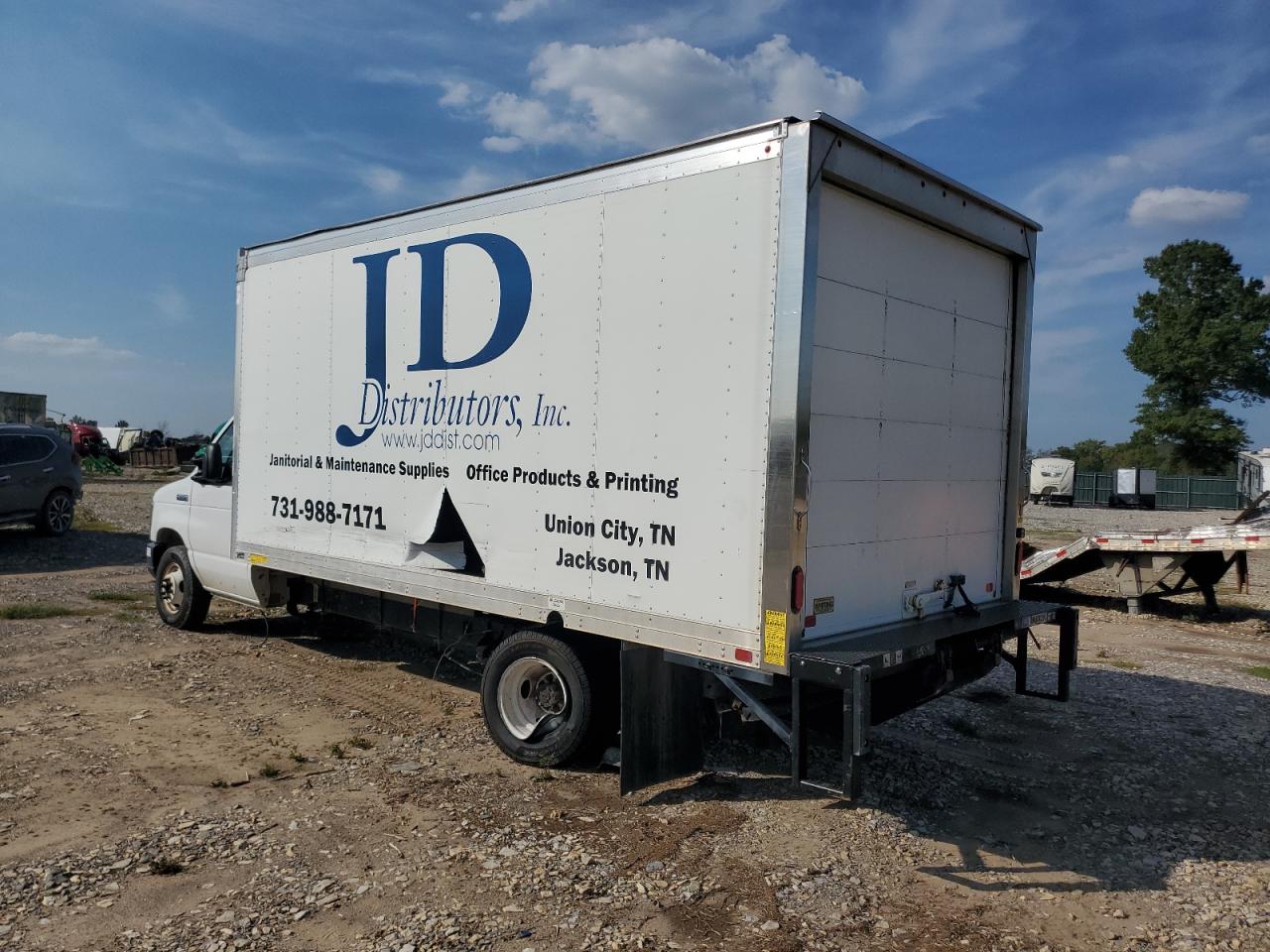 FORD ECONOLINE E450 SUPER DUTY CUTAWAY VAN