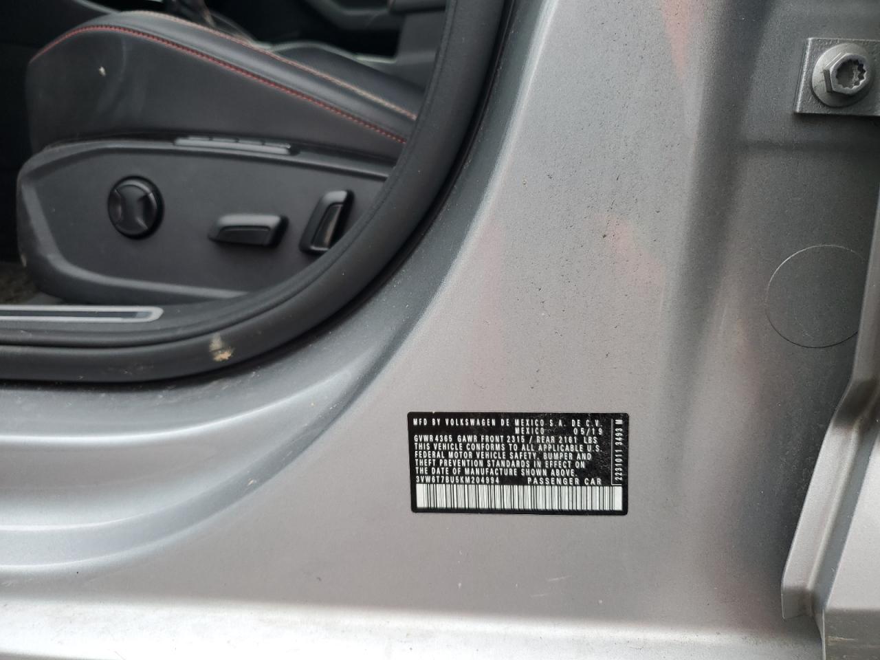 VOLKSWAGEN JETTA GLI