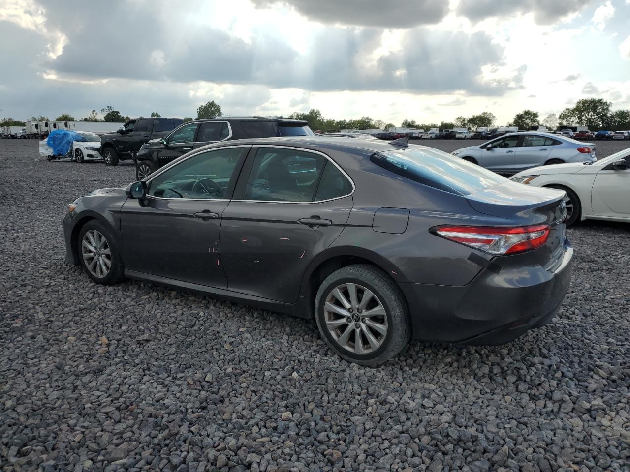 TOYOTA CAMRY L