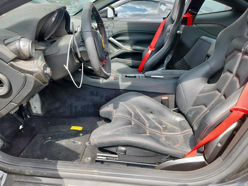 2017 FERRARI F12 BERLIN ZFF74UFA8H0220199