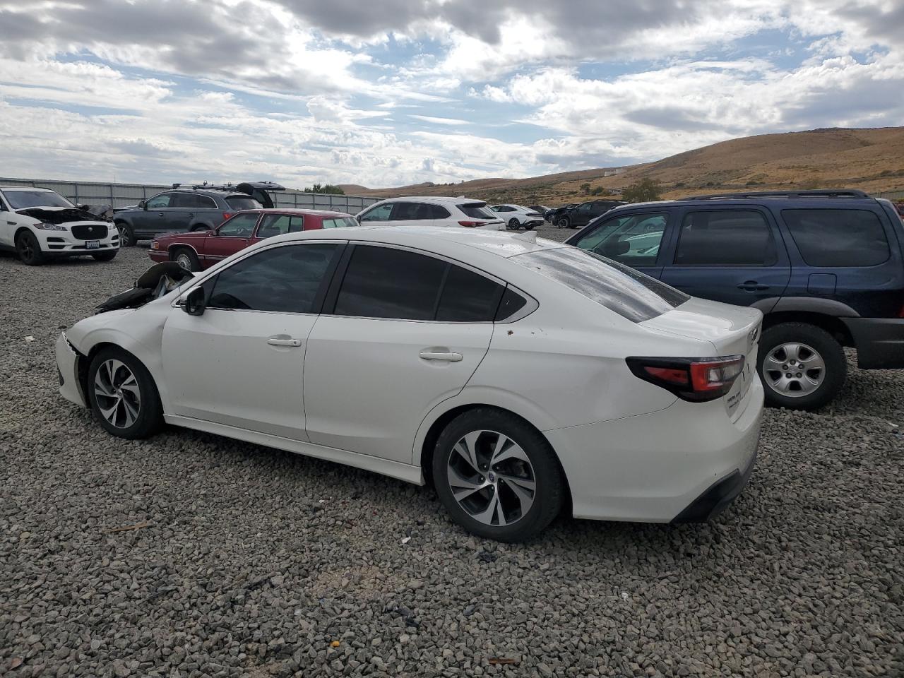 SUBARU LEGACY PREMIUM