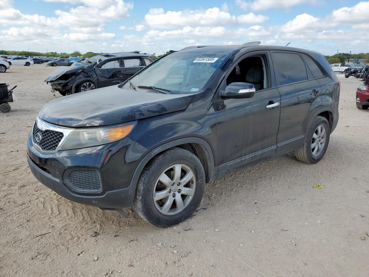 Lot #3311663252 2013 KIA SORENTO LX