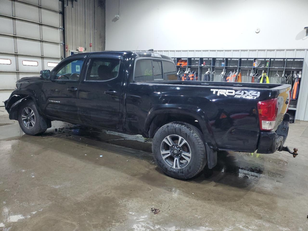 TOYOTA TACOMA DOUBLE CAB