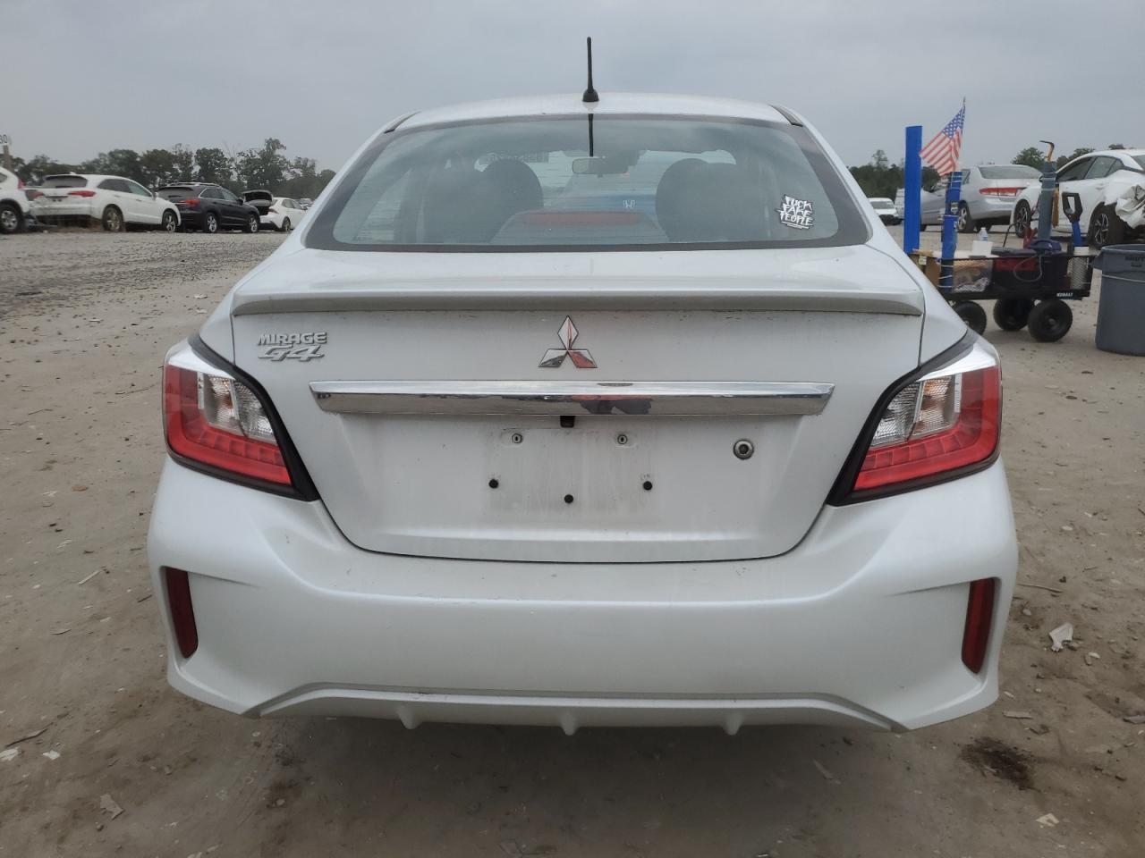 MITSUBISHI MIRAGE G4 ES