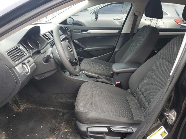 2017 VOLKSWAGEN PASSAT S - 1VWAT7A34HC082576