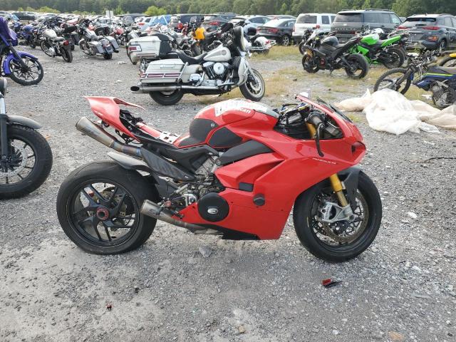 Global Auto Auctions: 2018 DUCATI PANIGALE V