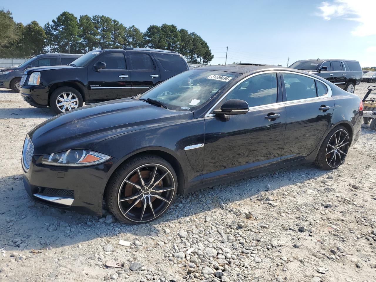 JAGUAR XF