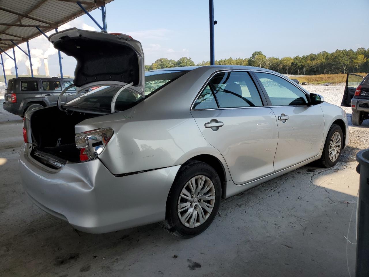 TOYOTA CAMRY L